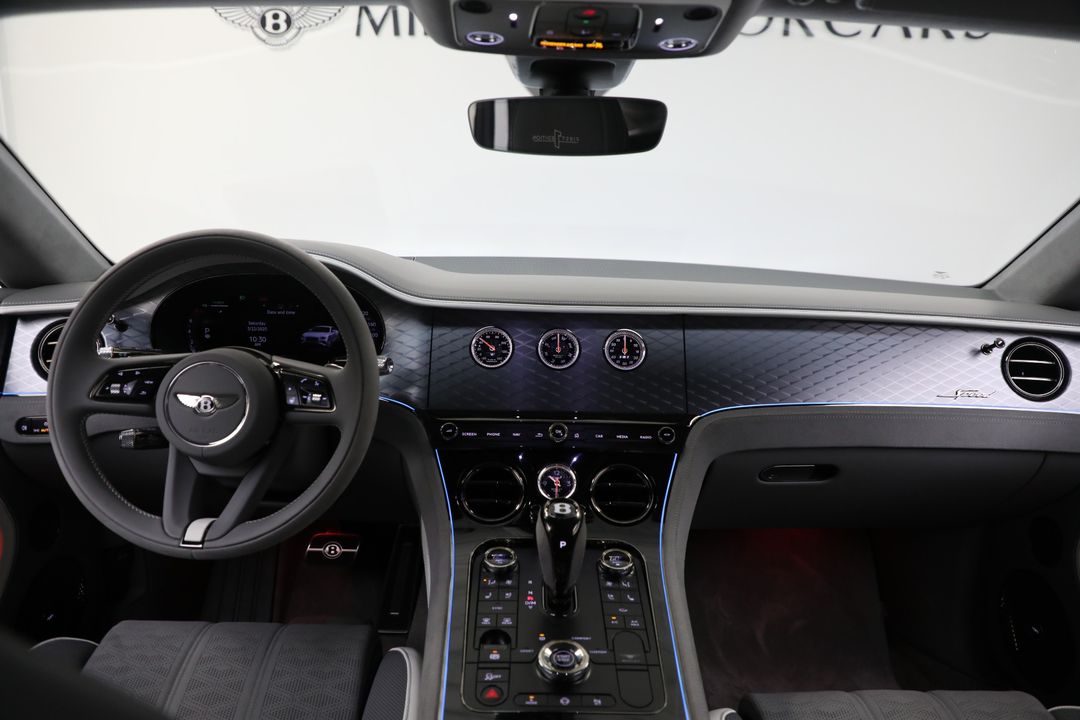 2025 Bentley Continental