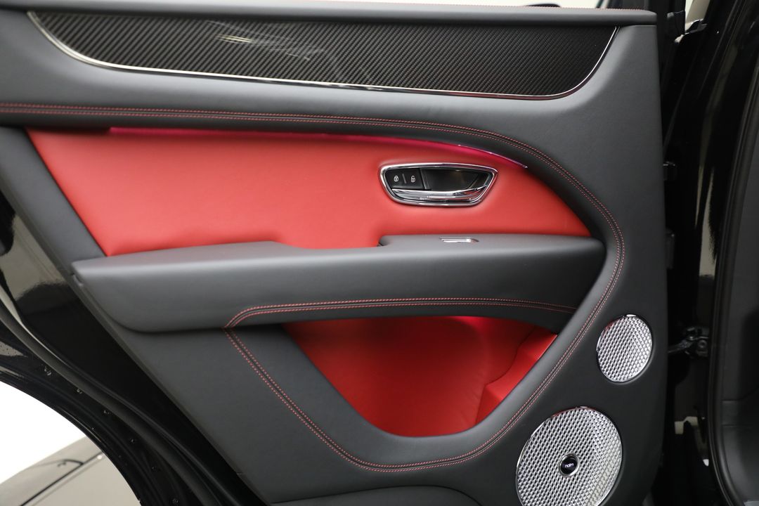 2025 Bentley Bentayga