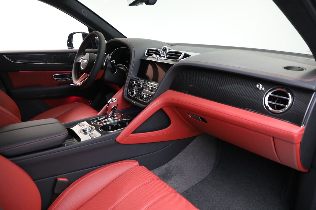 2025 Bentley Bentayga