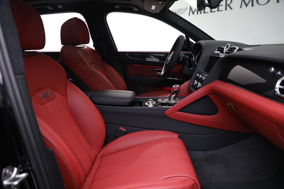 2025 Bentley Bentayga