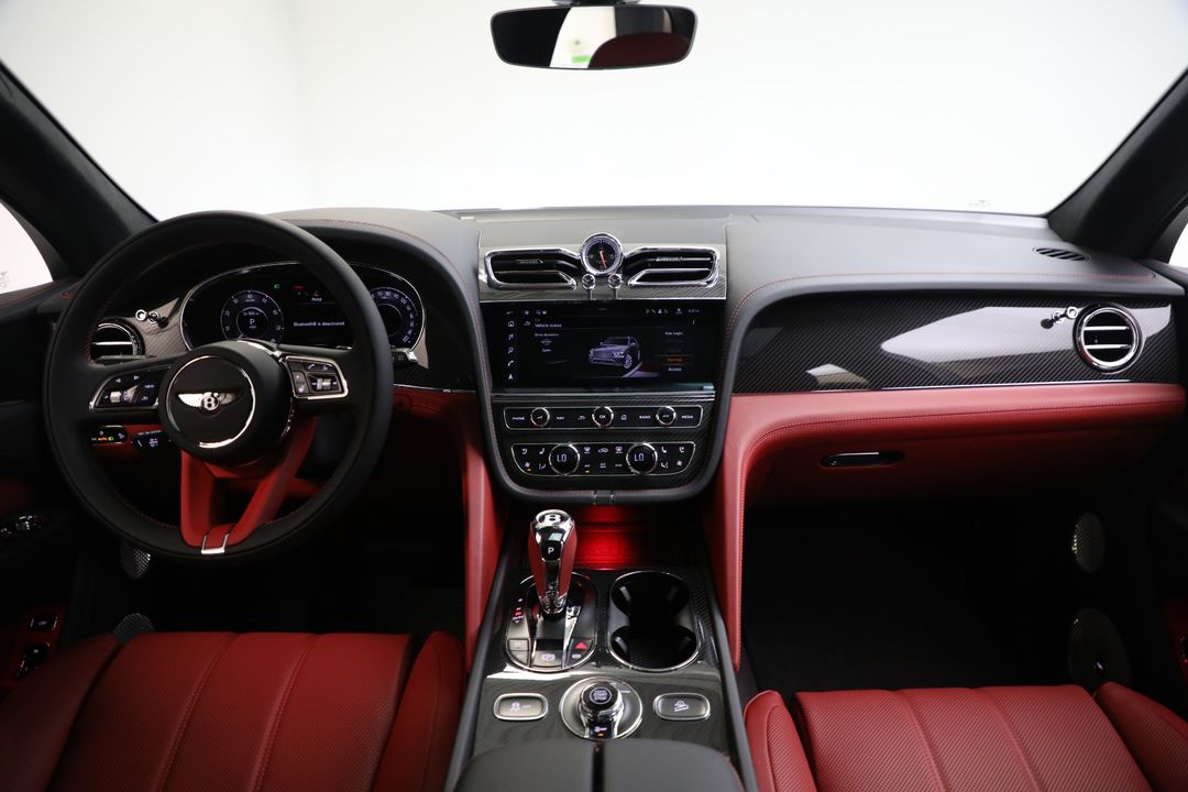2025 Bentley Bentayga
