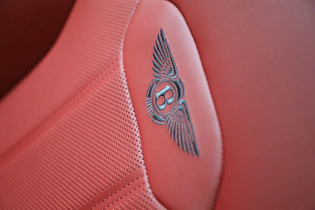 2025 Bentley Bentayga