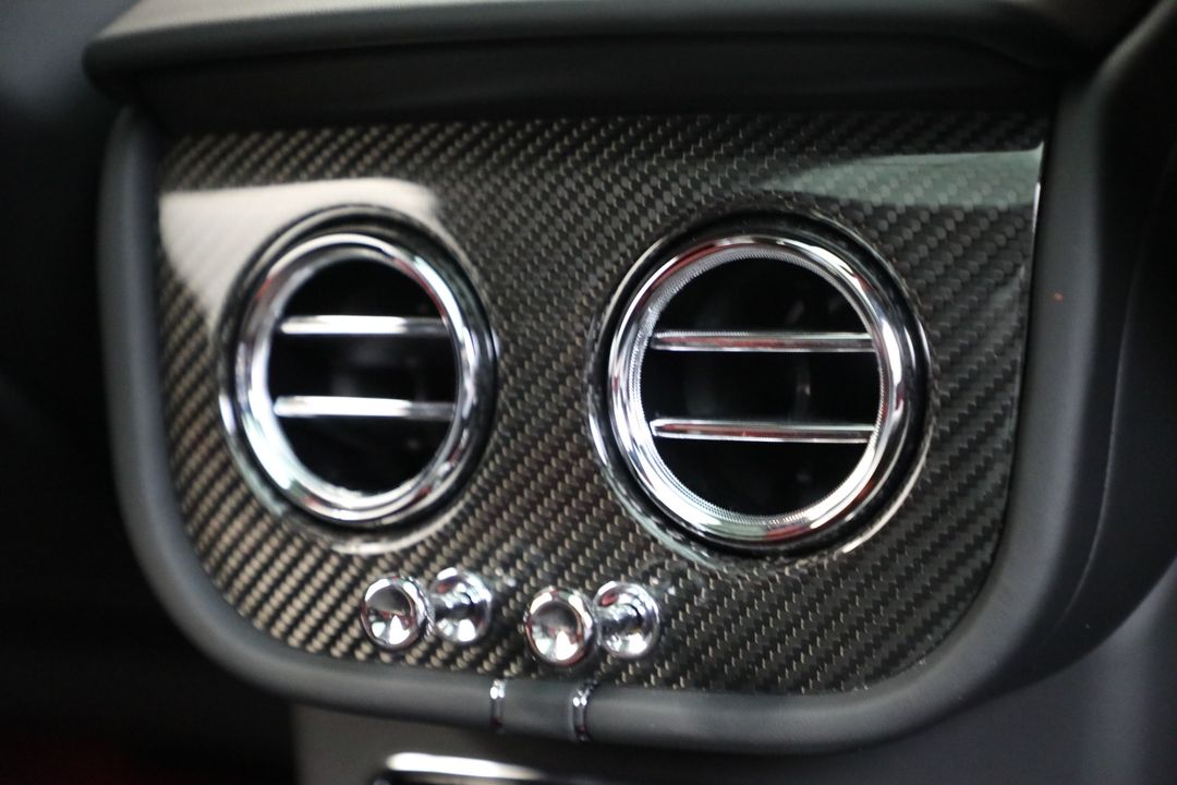 2025 Bentley Bentayga
