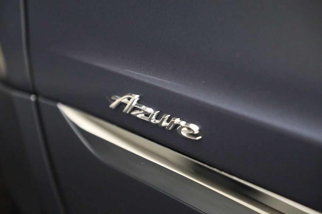 2025 Bentley Bentayga EWB