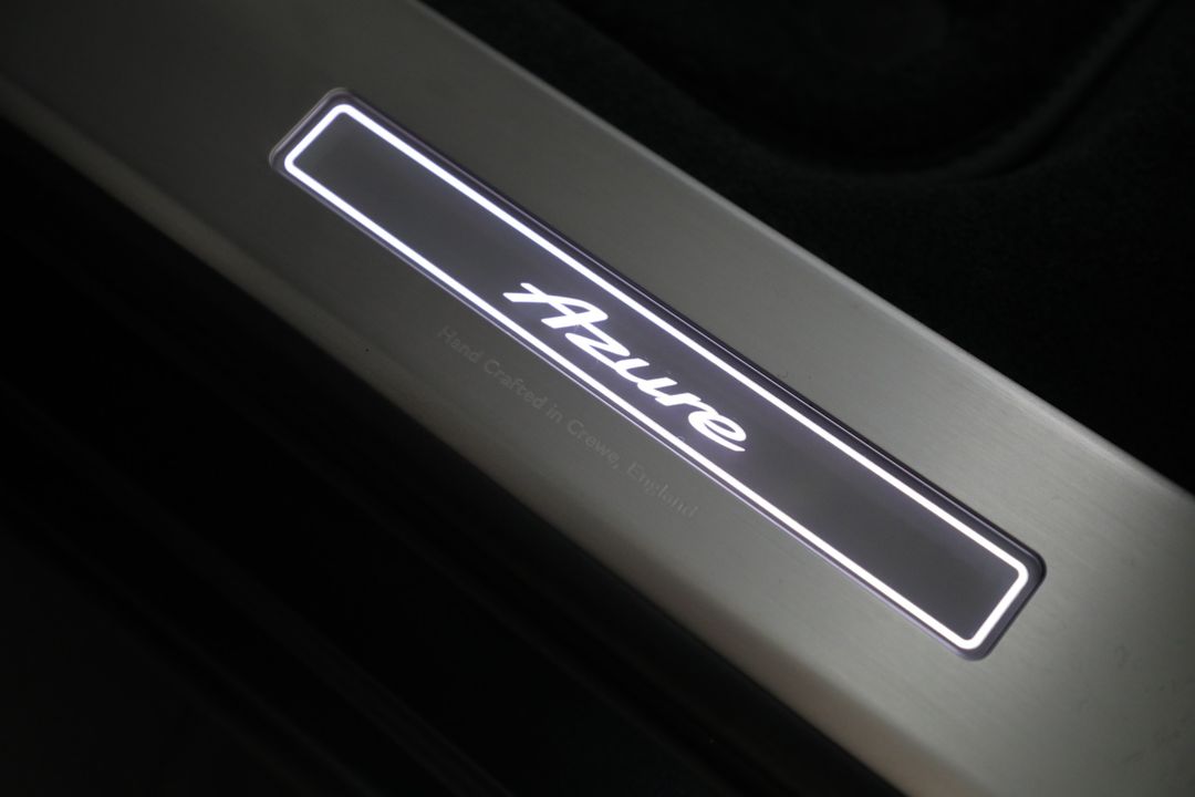 2025 Bentley Bentayga EWB