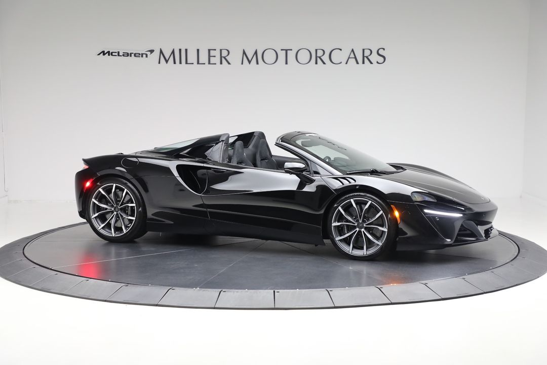 2025 McLaren Artura Spider