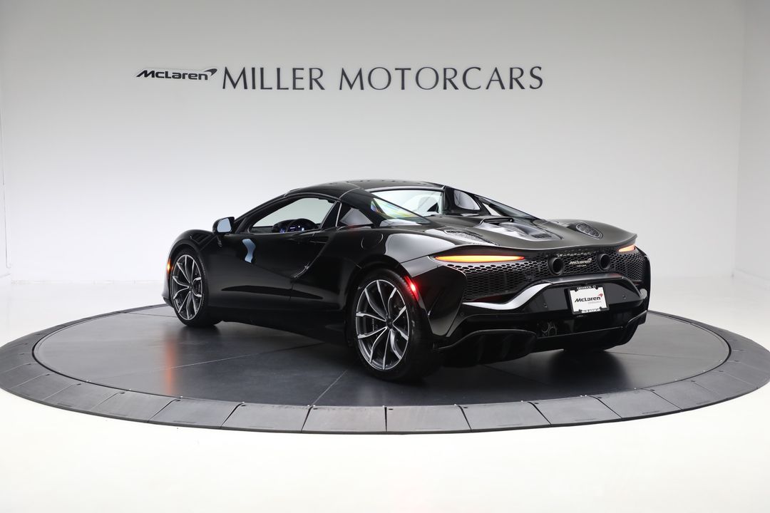 2025 McLaren Artura Spider