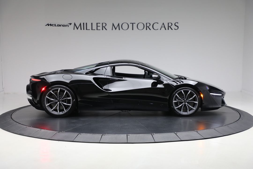 2025 McLaren Artura Spider