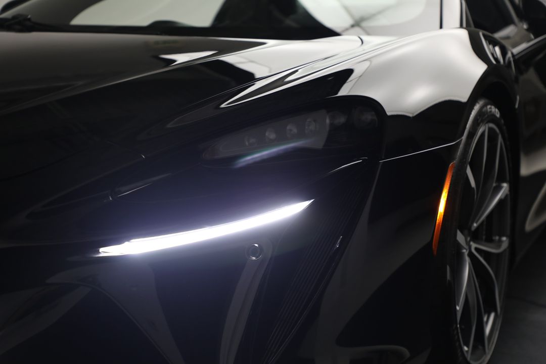 2025 McLaren Artura Spider