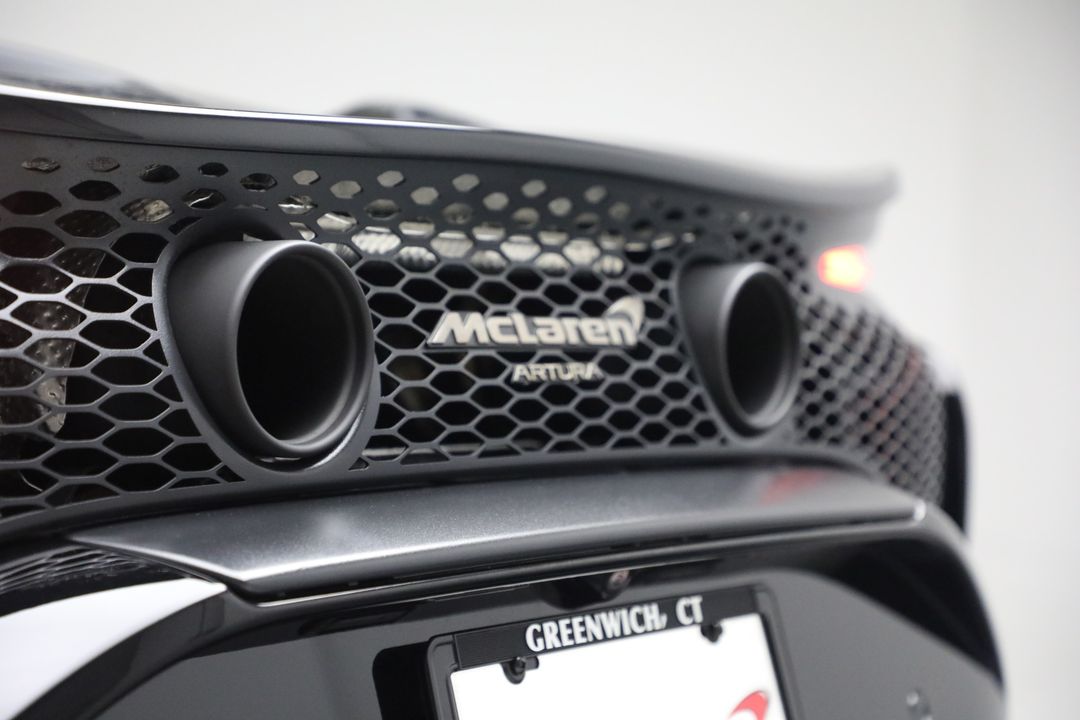 2025 McLaren Artura Spider