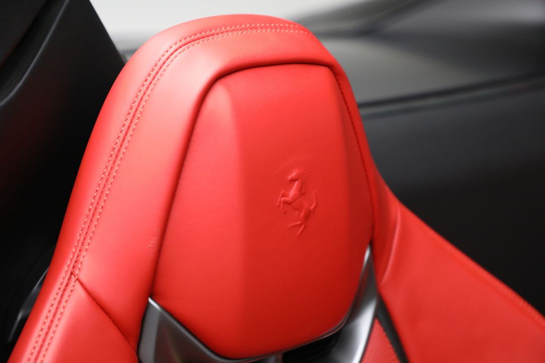 2023 Ferrari 296 GTS