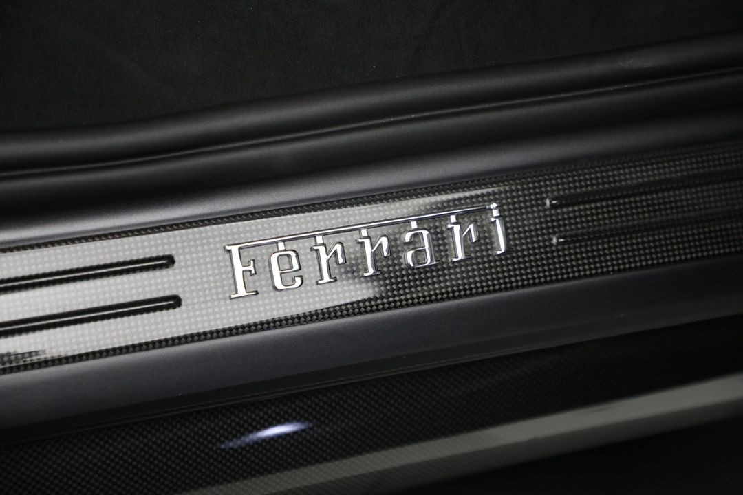 2023 Ferrari 296 GTS
