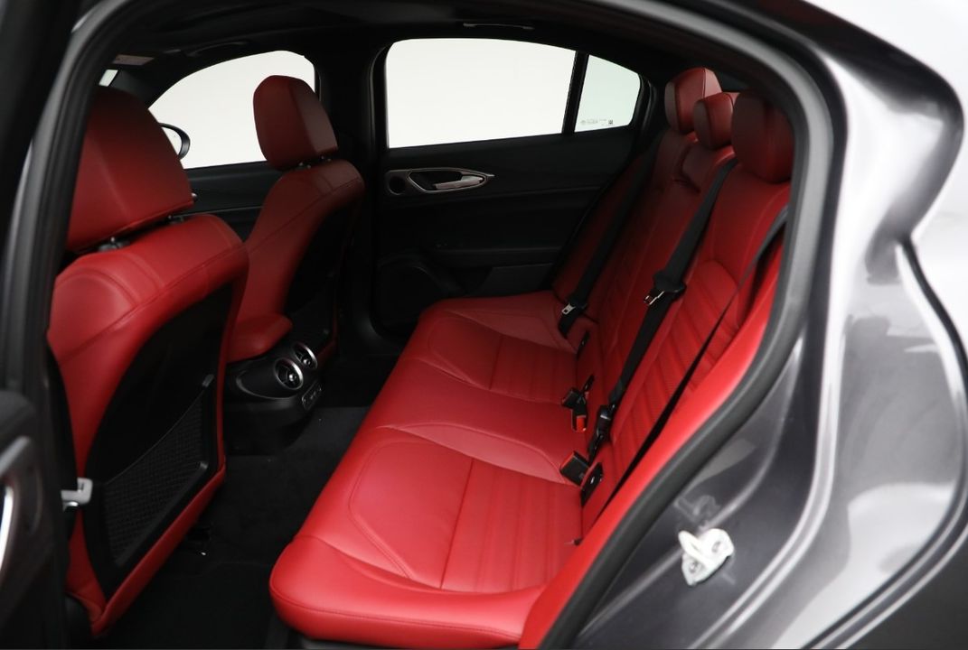 2025 Alfa Romeo Giulia