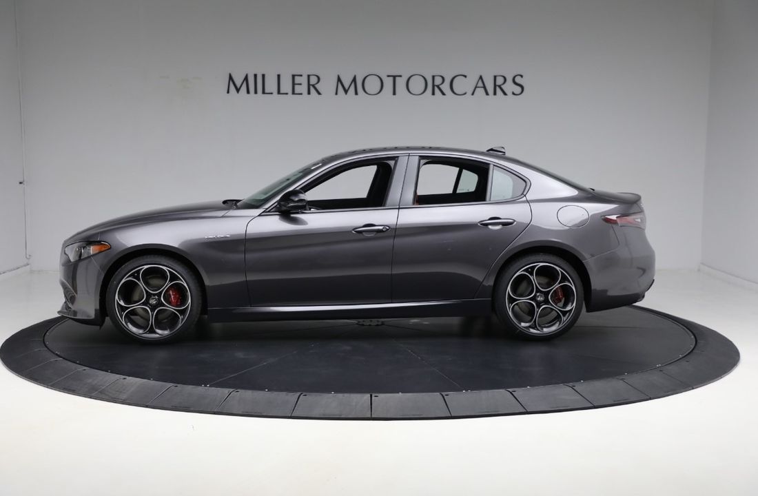 2025 Alfa Romeo Giulia