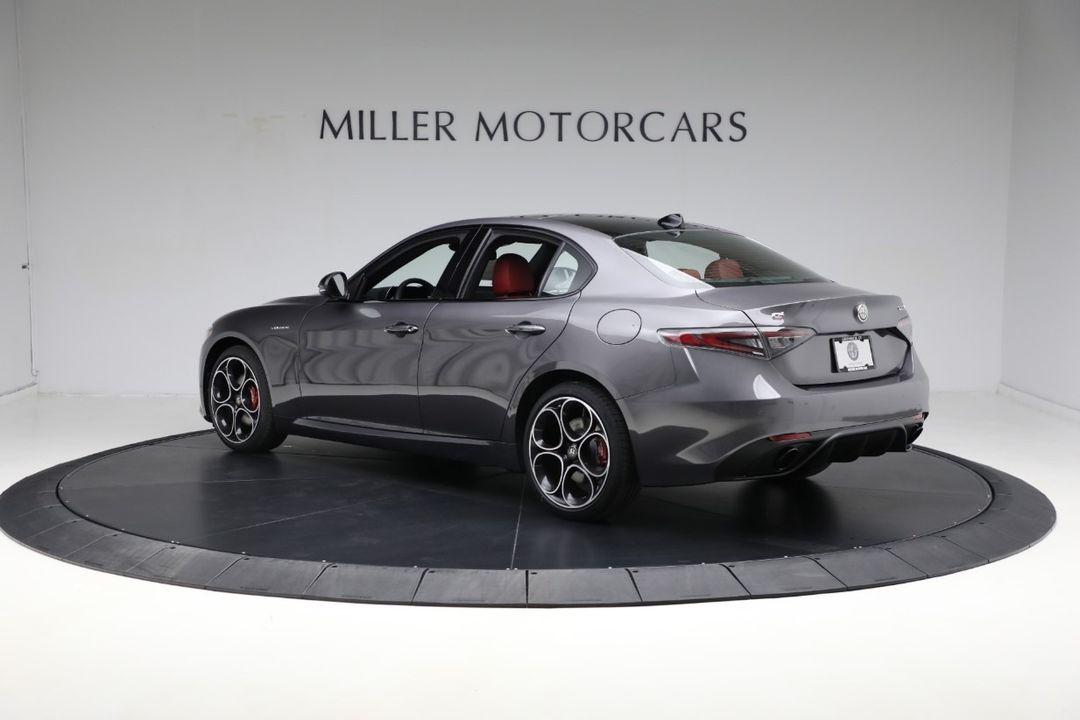 2025 Alfa Romeo Giulia