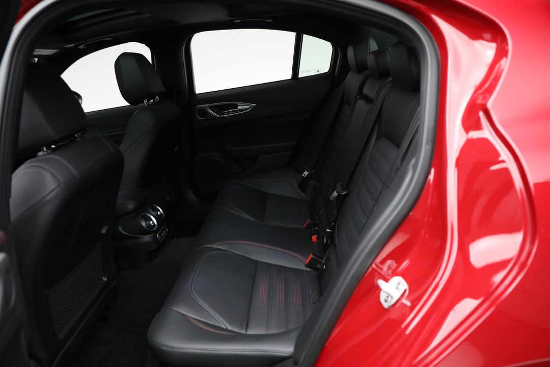 2025 Alfa Romeo Giulia