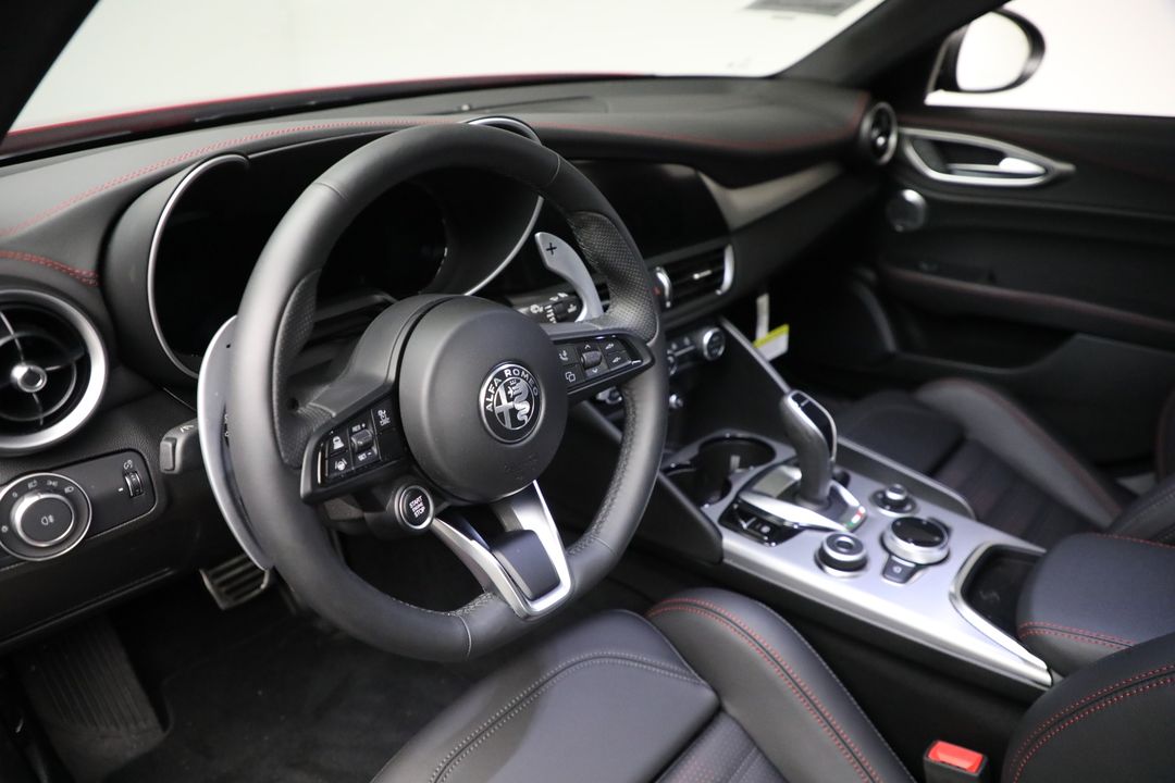 2025 Alfa Romeo Giulia