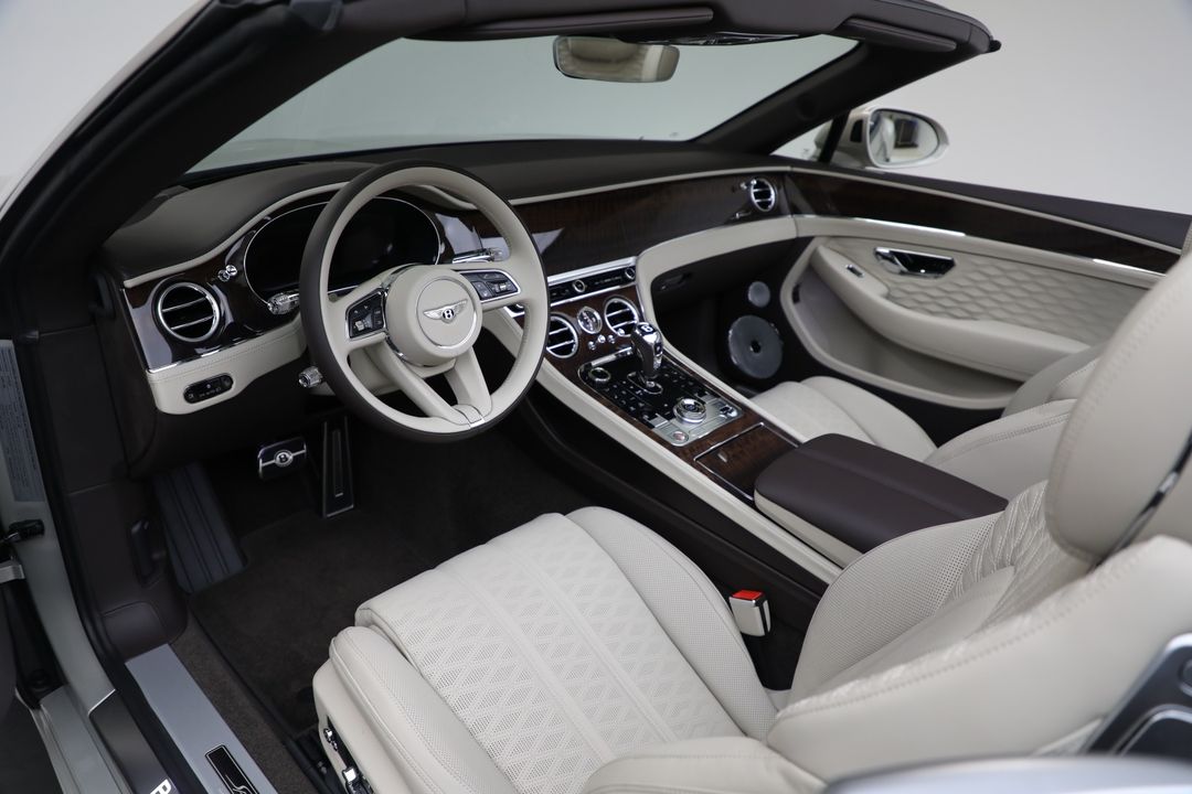 2025 Bentley Continental