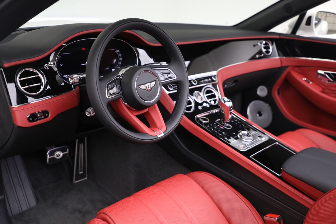 2025 Bentley Continental