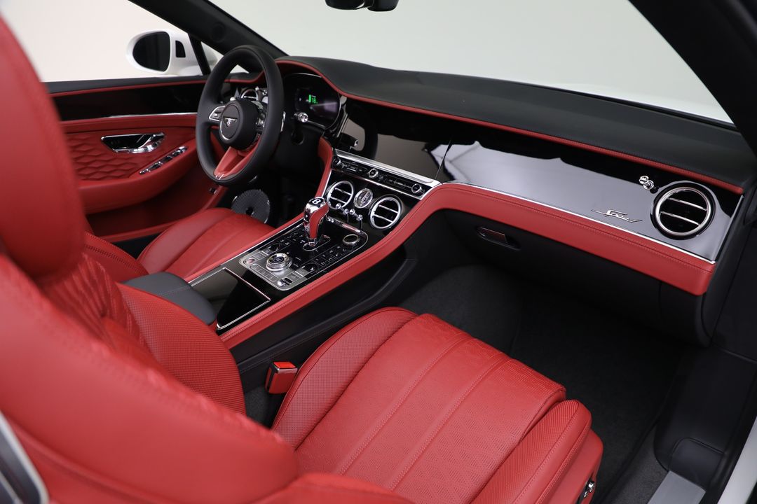 2025 Bentley Continental