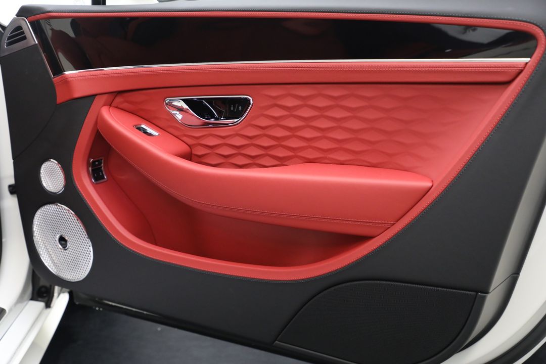 2025 Bentley Continental
