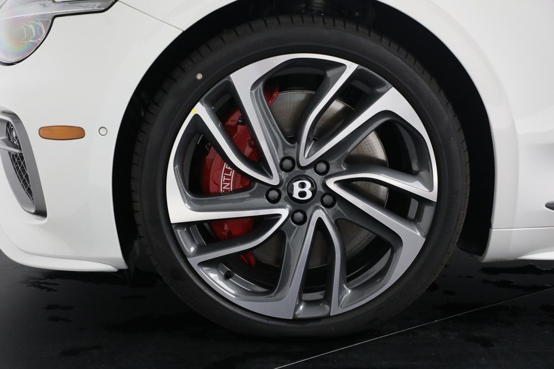 2025 Bentley Continental