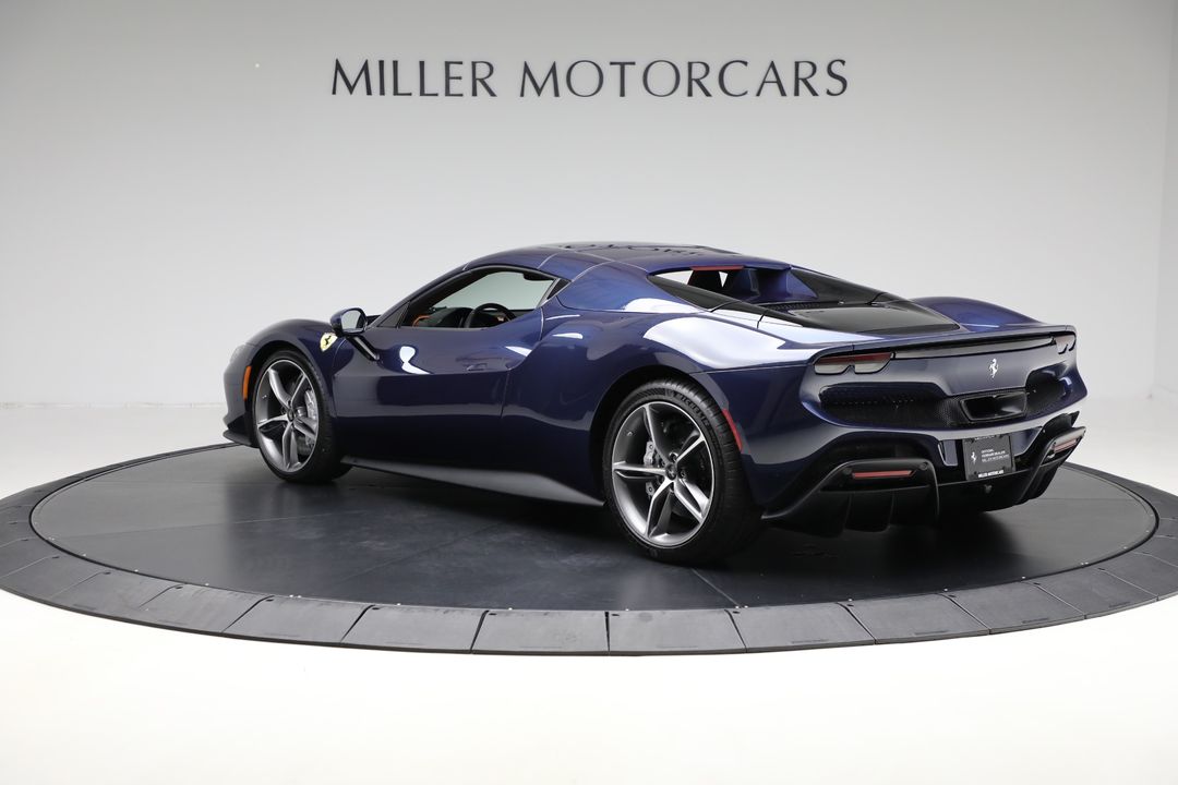 2024 Ferrari 296 GTS