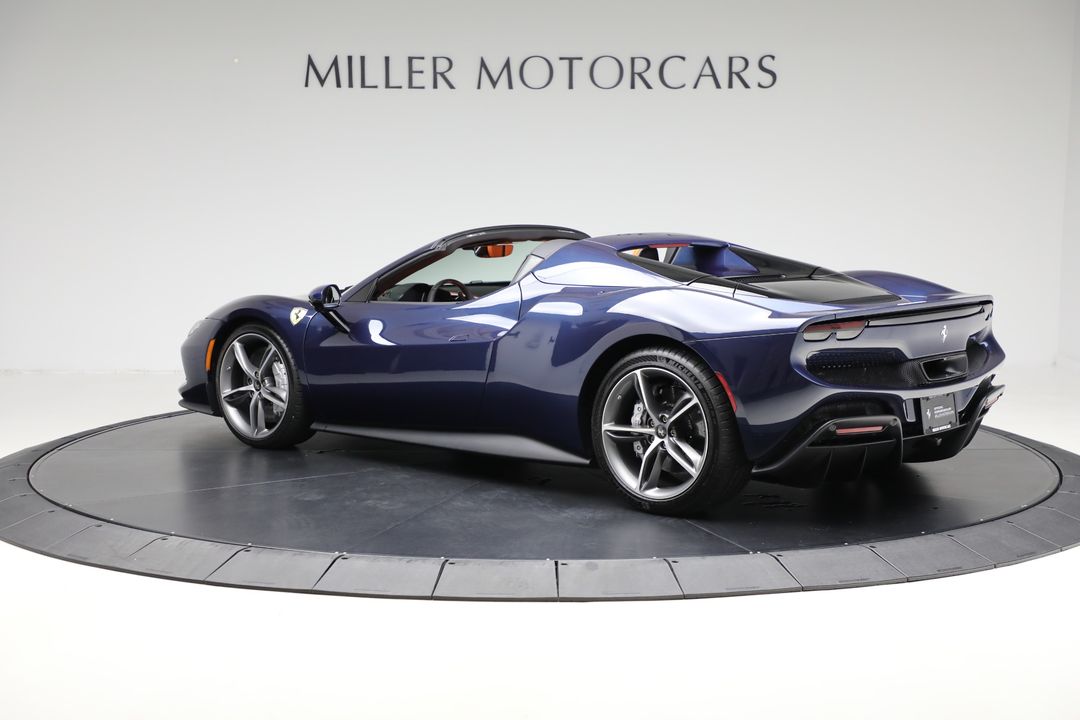 2024 Ferrari 296 GTS