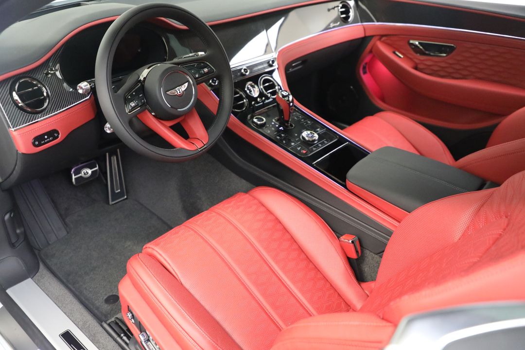 2025 Bentley Continental