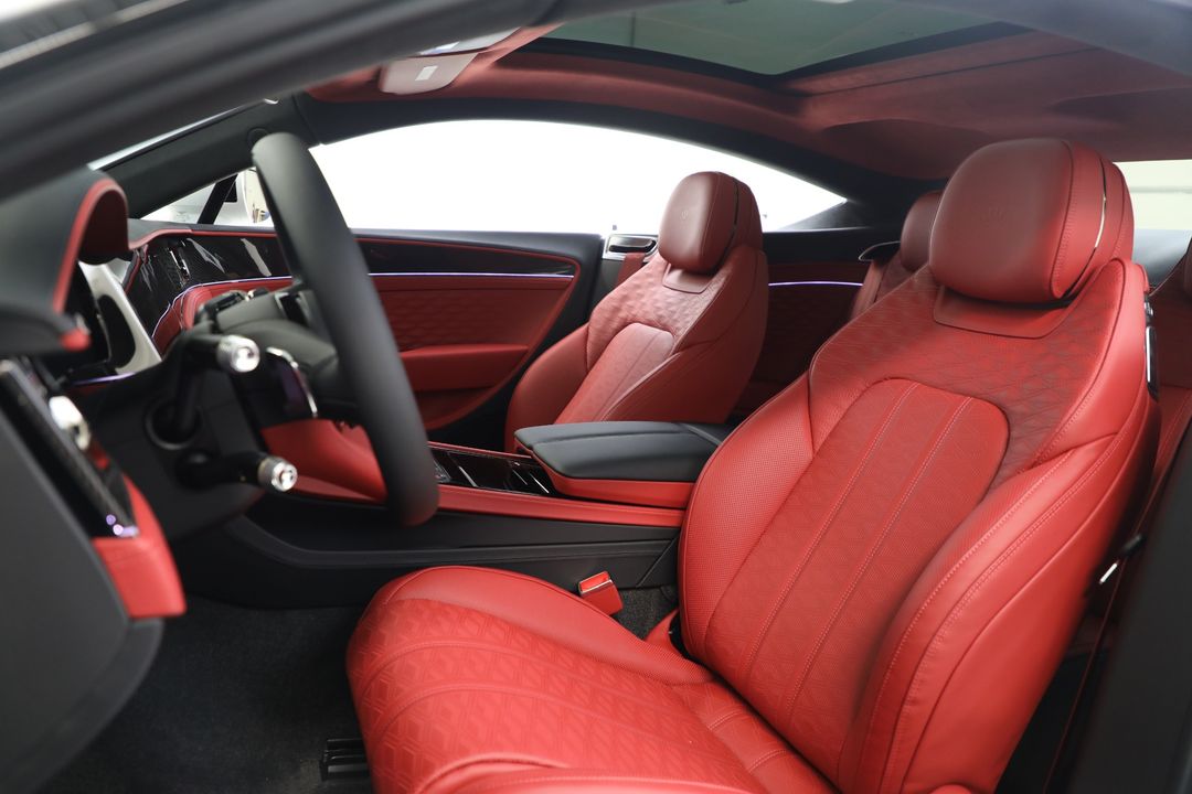 2025 Bentley Continental