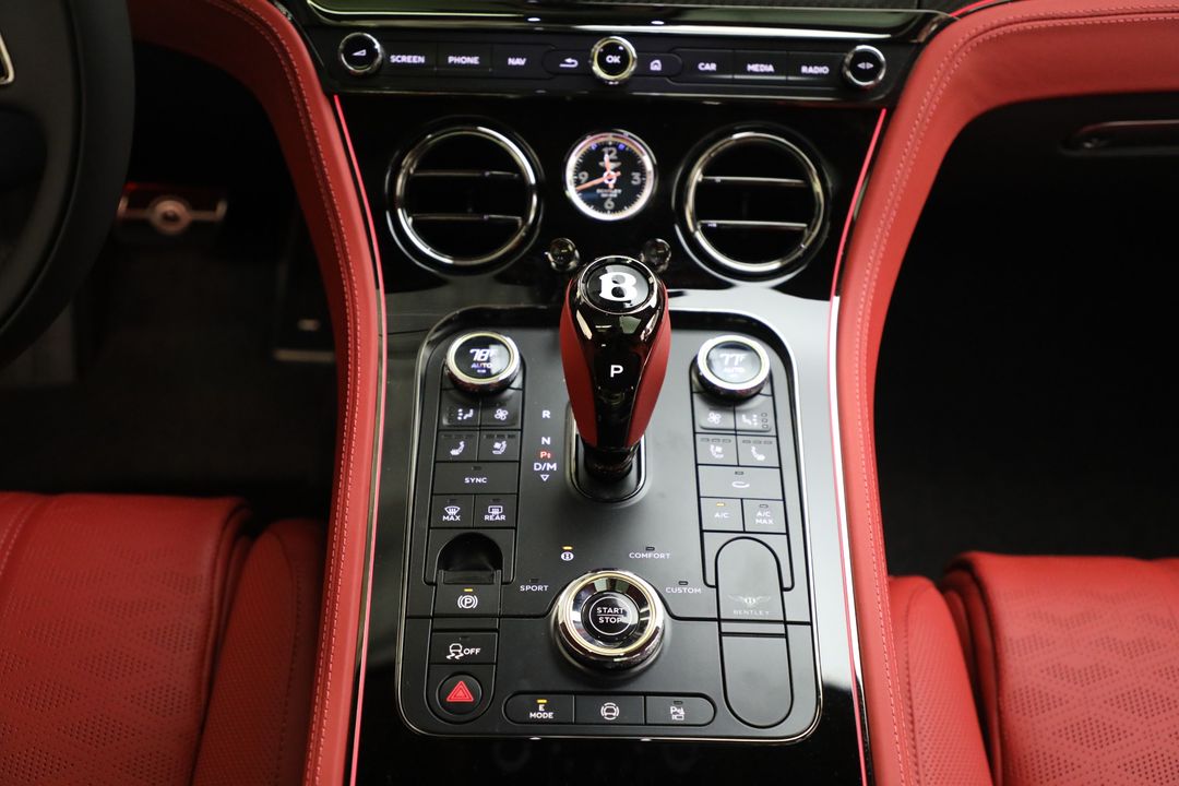 2025 Bentley Continental