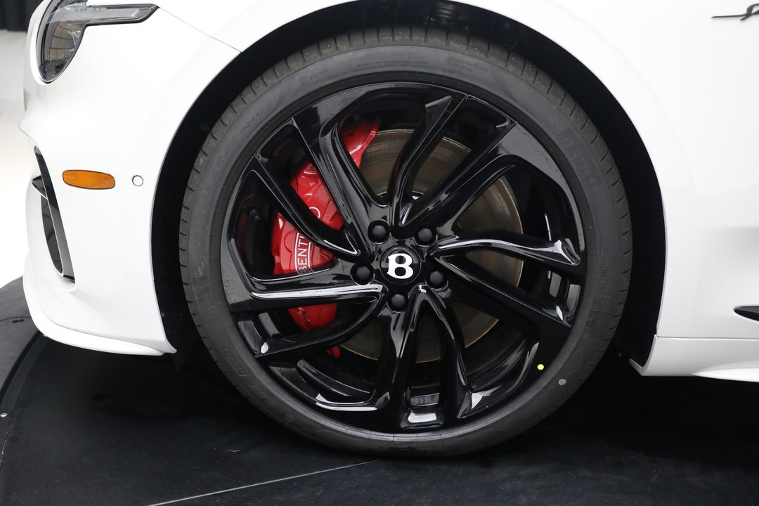 2025 Bentley Continental
