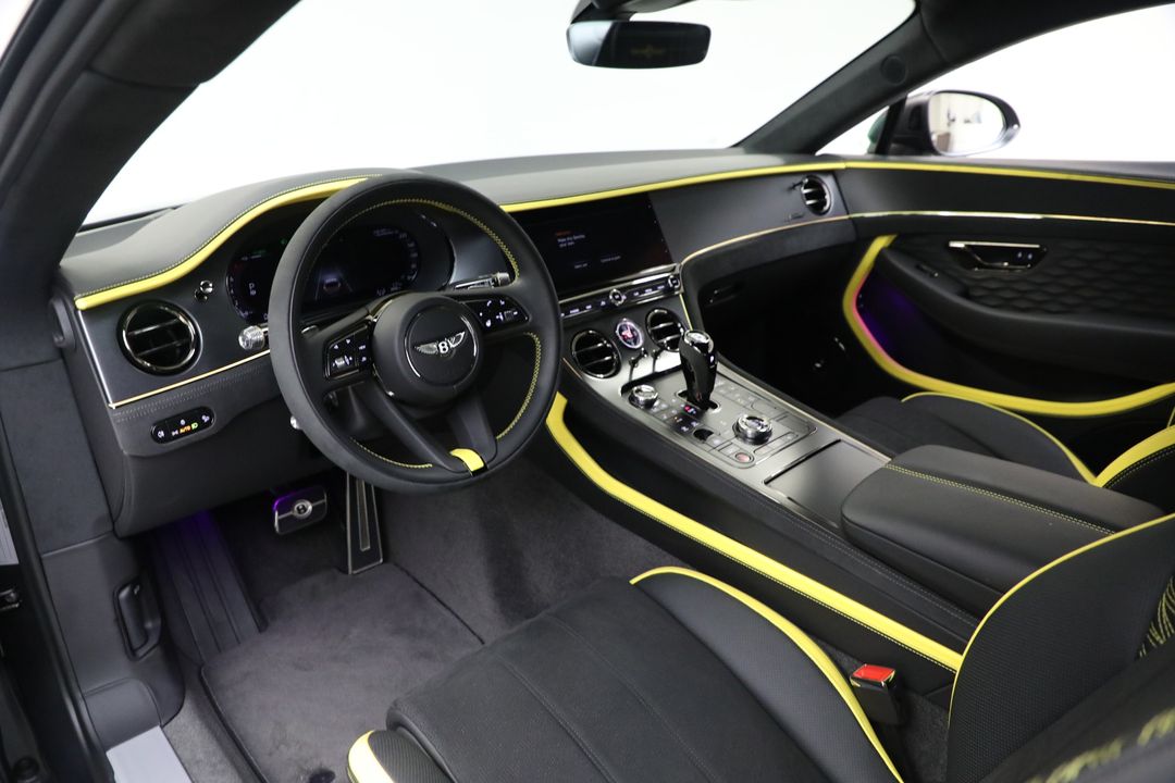 2025 Bentley Continental