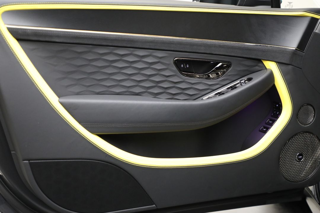 2025 Bentley Continental