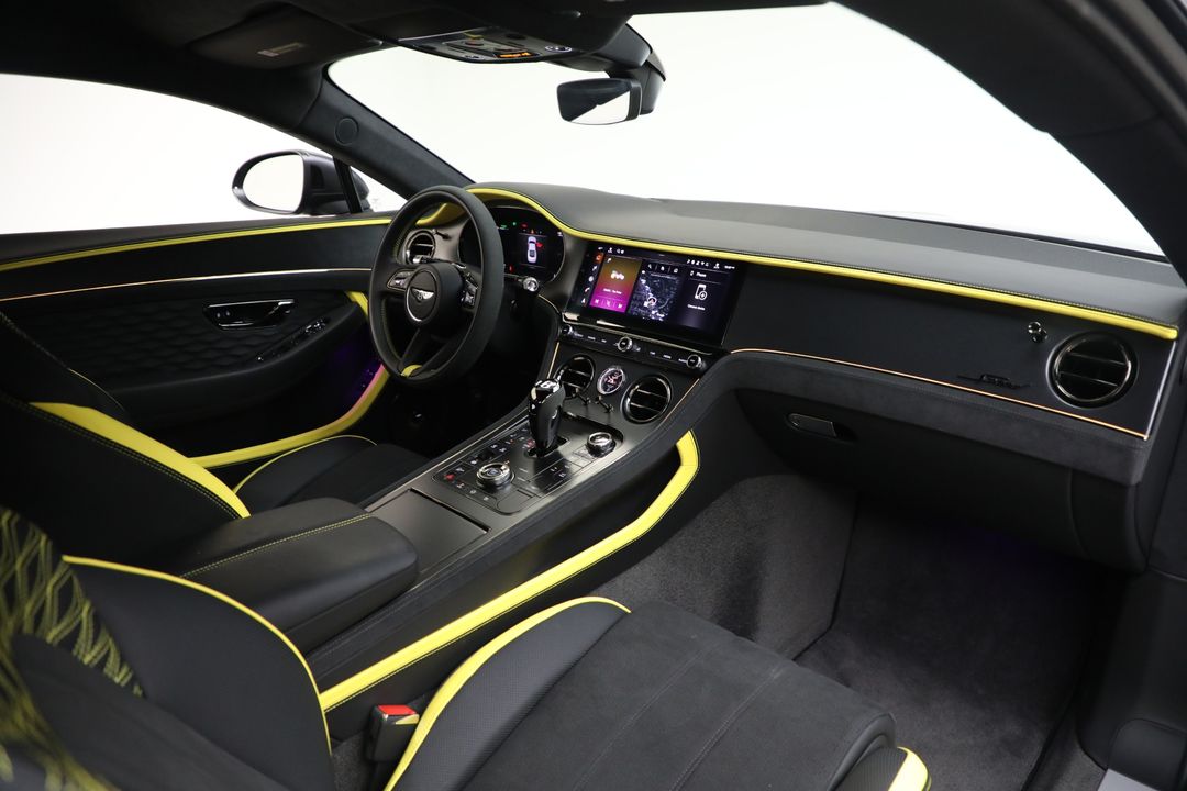 2025 Bentley Continental