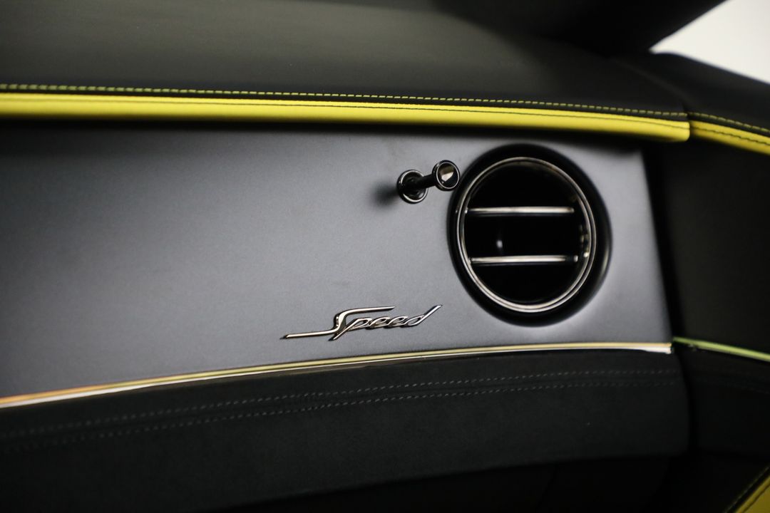2025 Bentley Continental