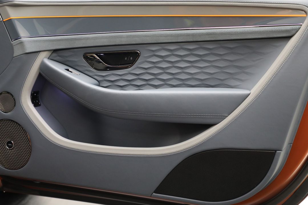 2025 Bentley Continental