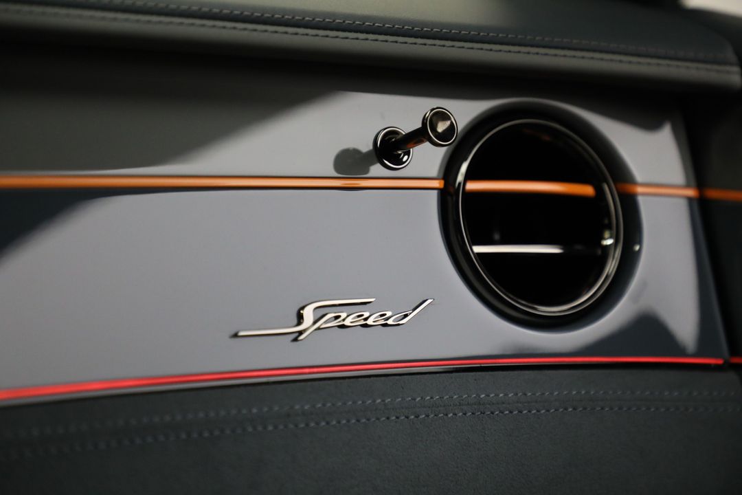 2025 Bentley Continental