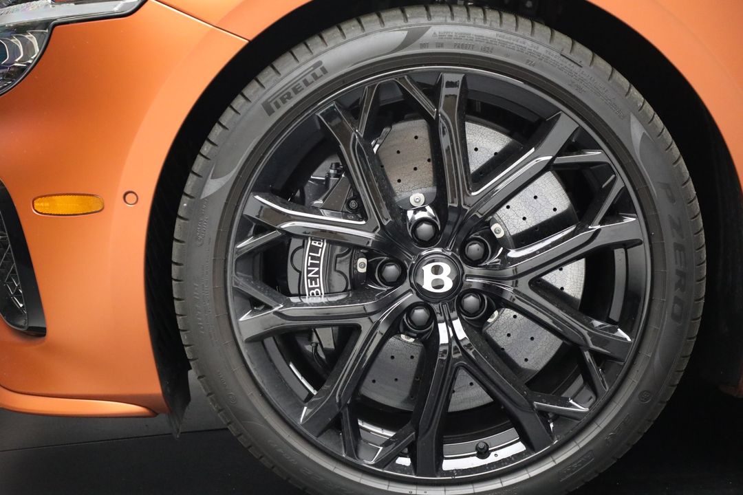 2025 Bentley Continental