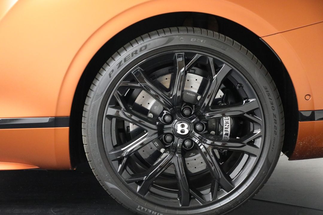 2025 Bentley Continental