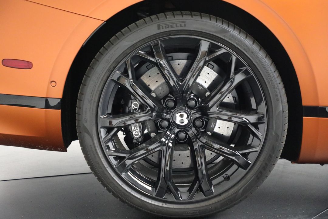 2025 Bentley Continental