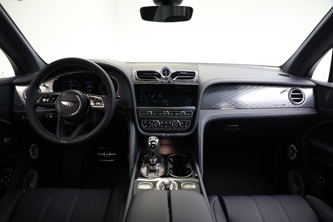 2025 Bentley Bentayga