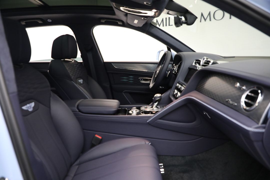 2025 Bentley Bentayga
