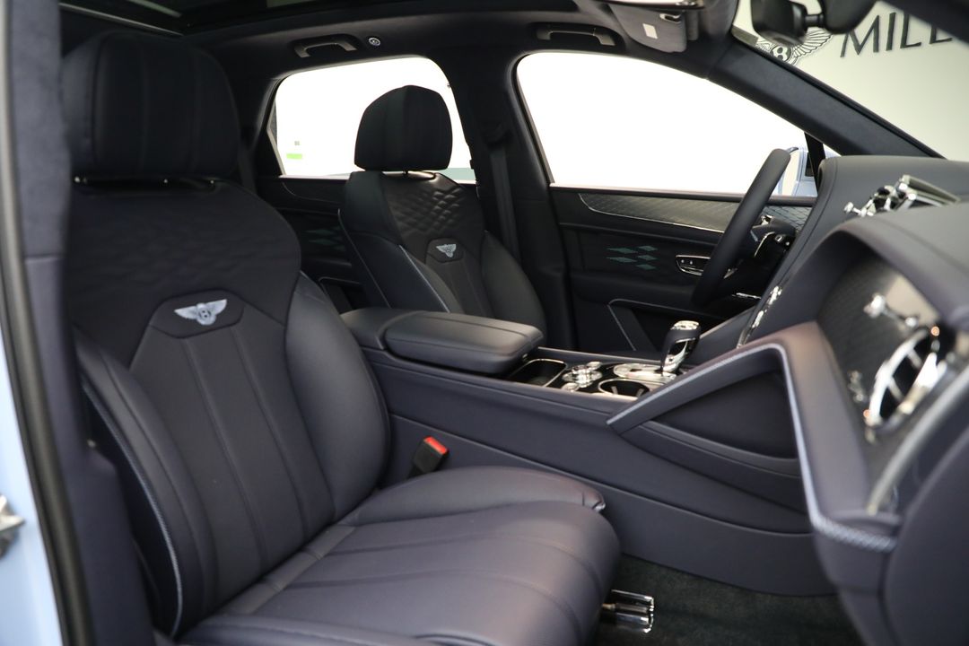 2025 Bentley Bentayga