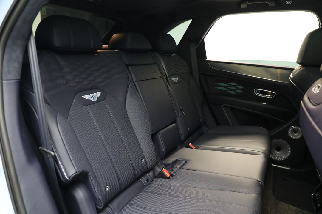 2025 Bentley Bentayga