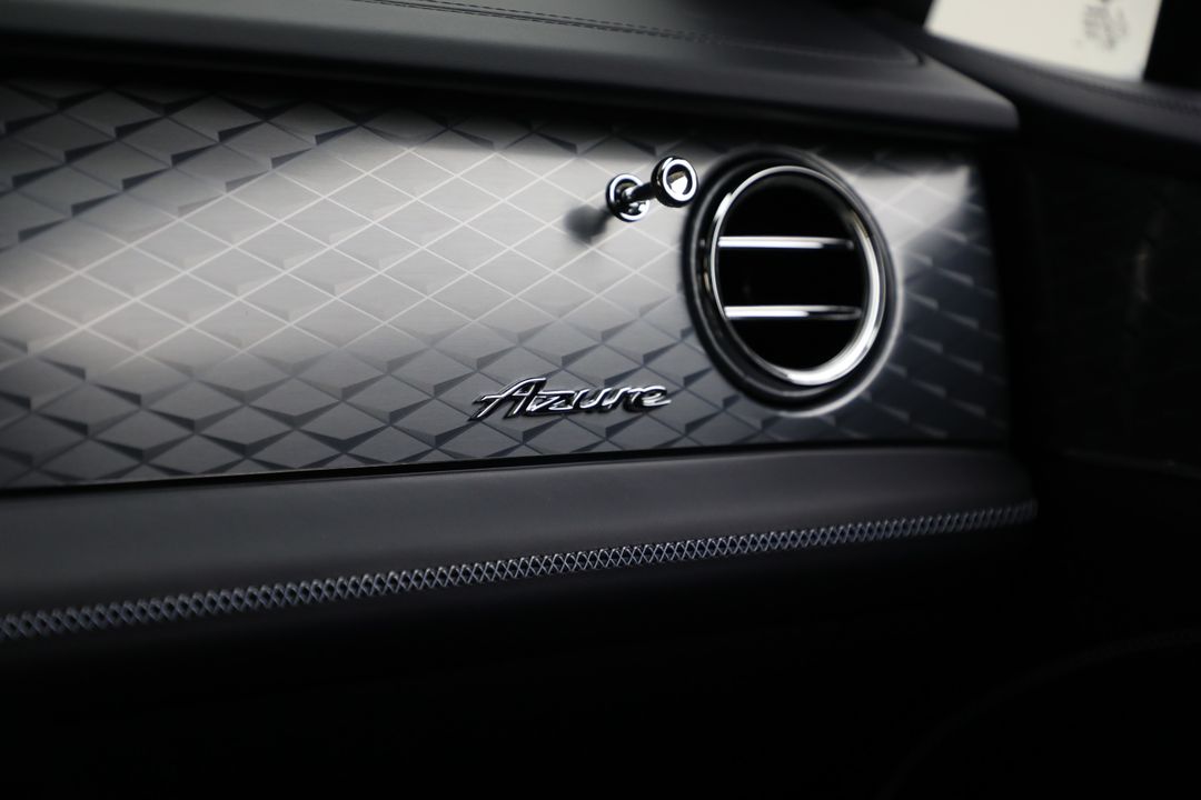 2025 Bentley Bentayga