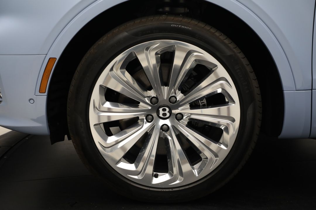 2025 Bentley Bentayga