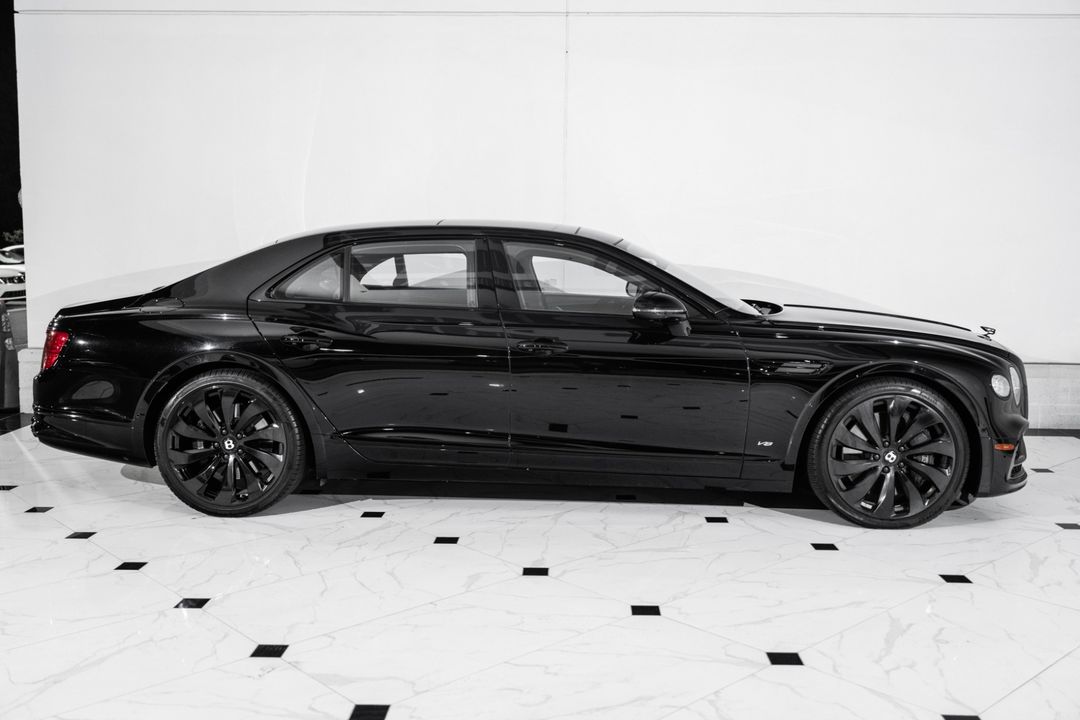 2022 Bentley Flying Spur
