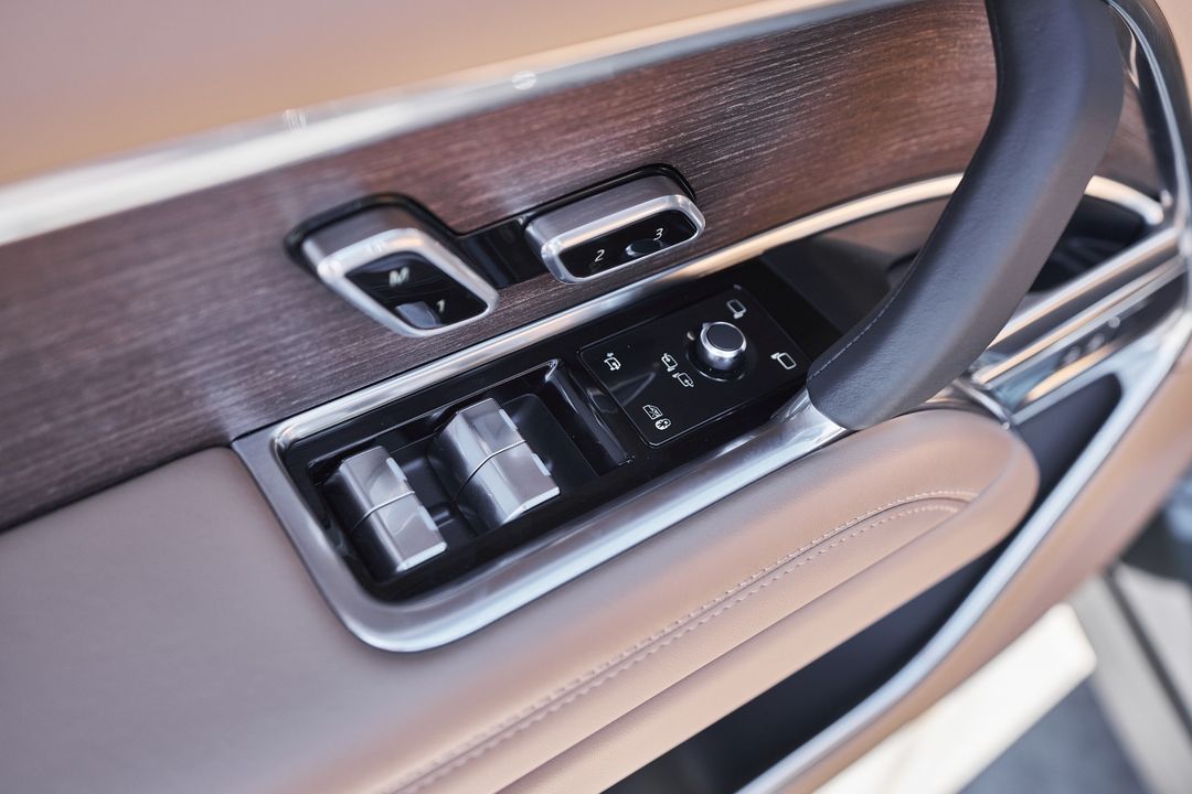 2025 Land Rover Range Rover