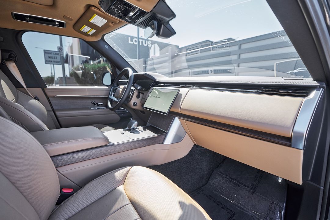 2025 Land Rover Range Rover